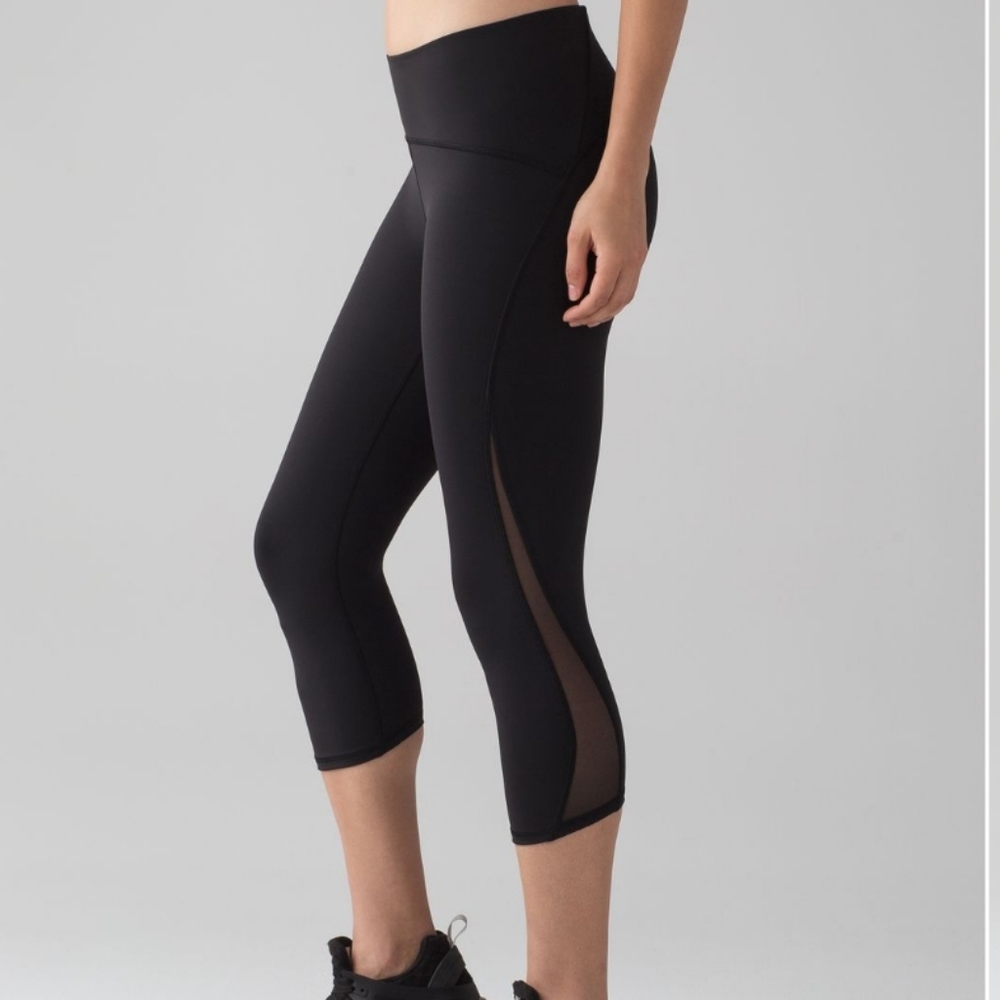 Lululemon Train Times Crop (17") Black